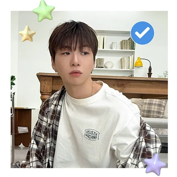 강다니엘 최근 활동샷