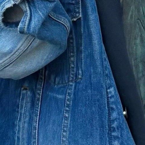 Recent activity shot of Moonbyul (MAMAMOO)