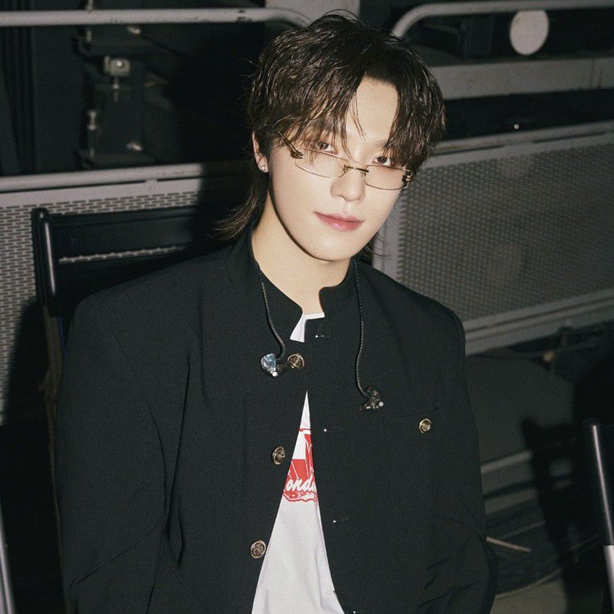 Recent activity shot of Dino (SEVENTEEN)