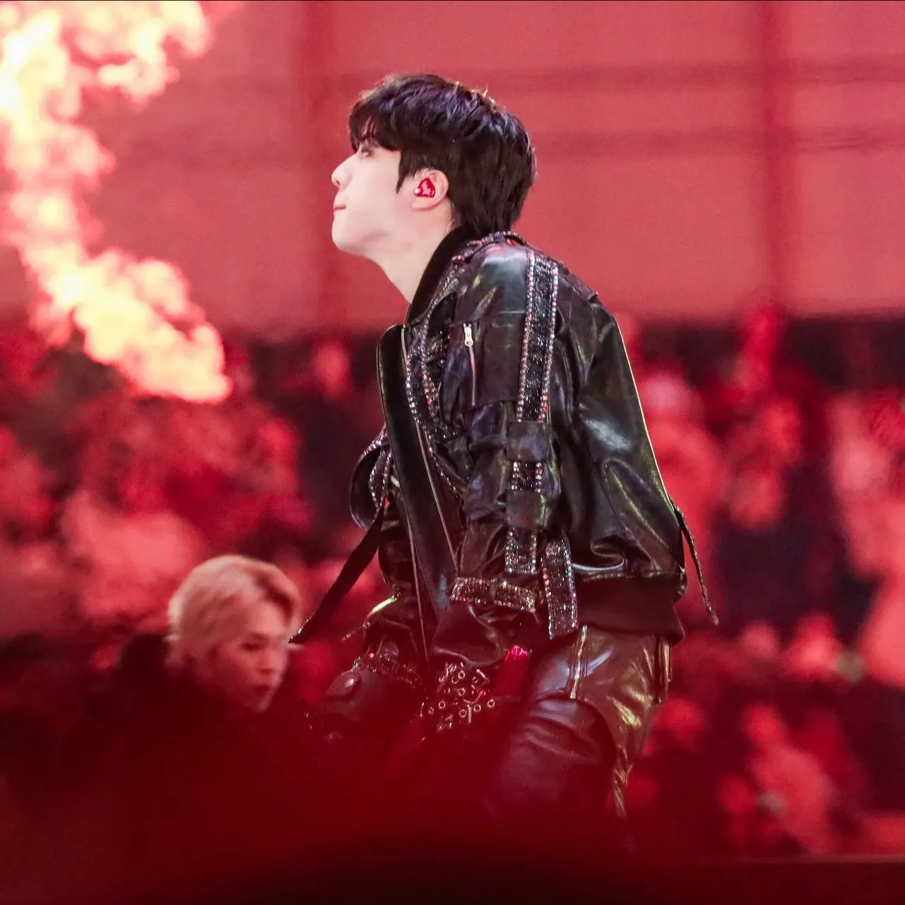 Behind-the-scenes cut of Jin (BTS)