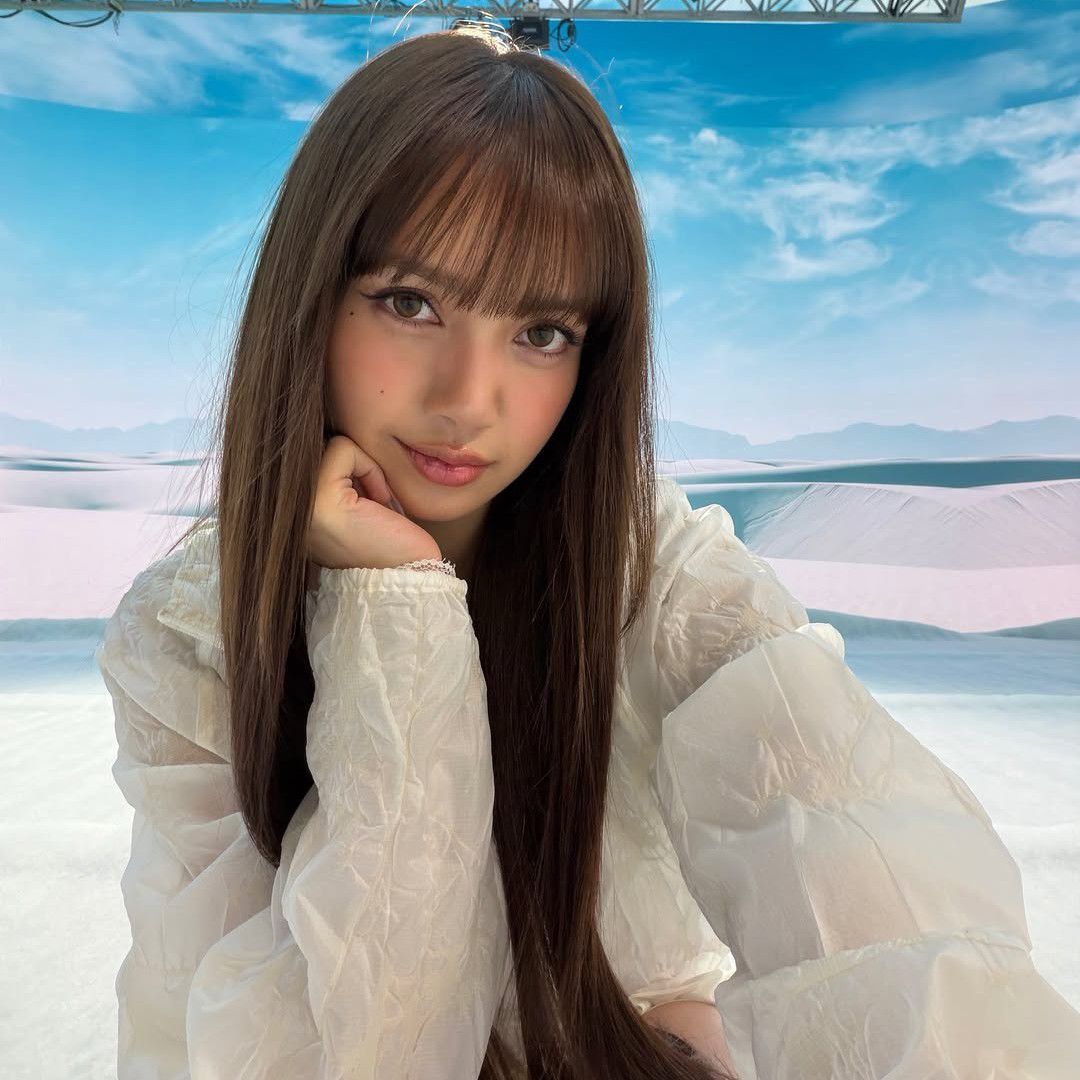 리사 (BLACKPINK) 팬이 찍은 순간