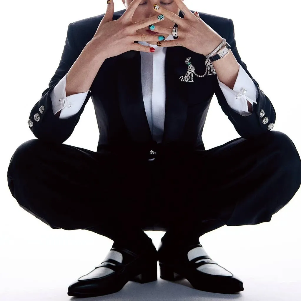 Behind-the-scenes cut of G-DRAGON (BIGBANG)