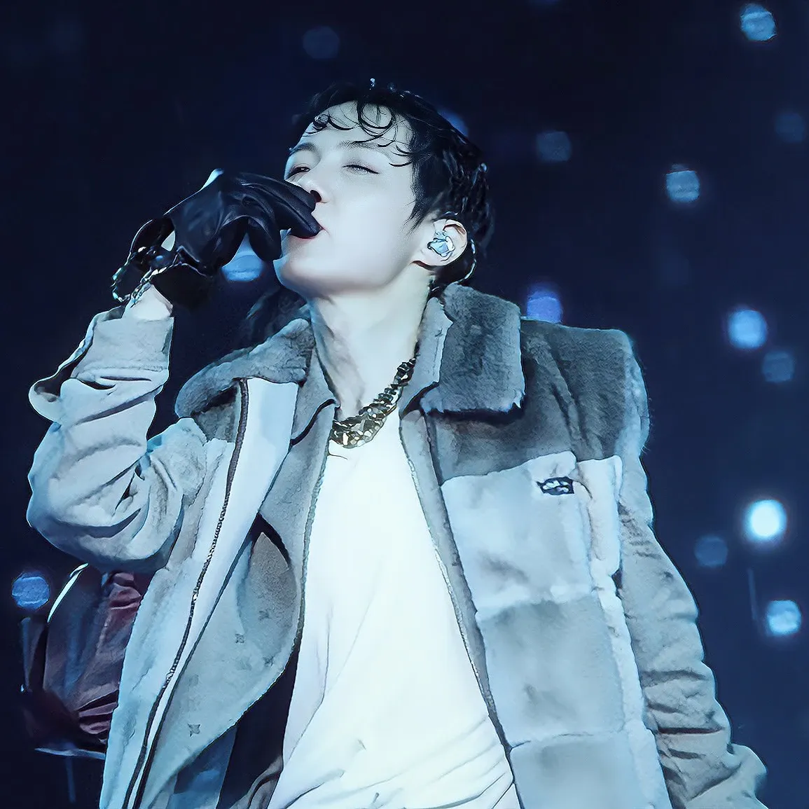 제이홉 (방탄소년단) 최근 활동샷