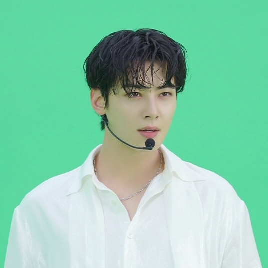 Latest photo of Eunwoo (ASTRO)