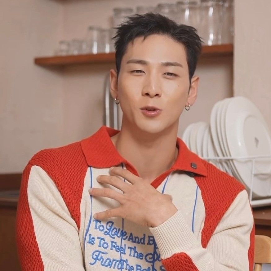 Latest photo of Baekho