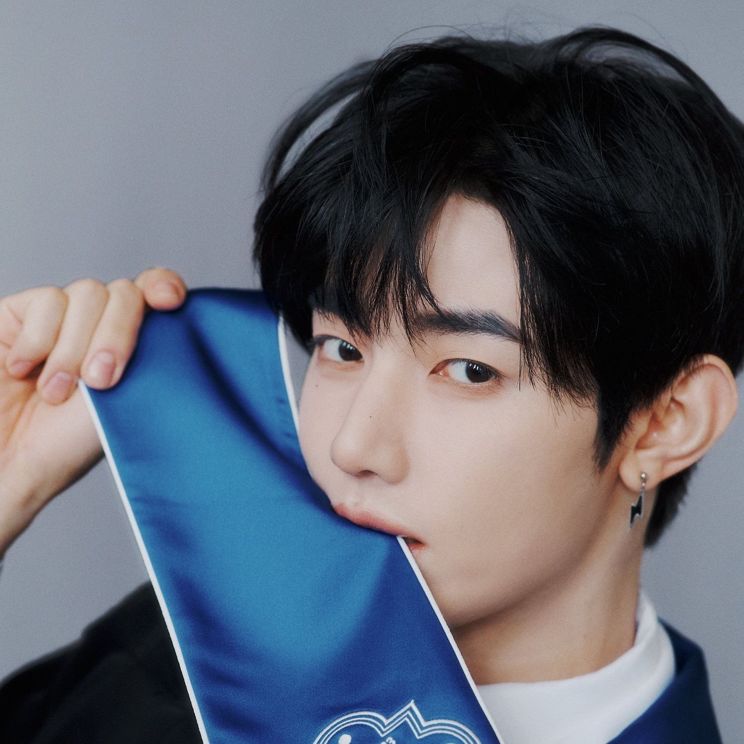 Latest photo of Zhang Hao (ZEROBASEONE)