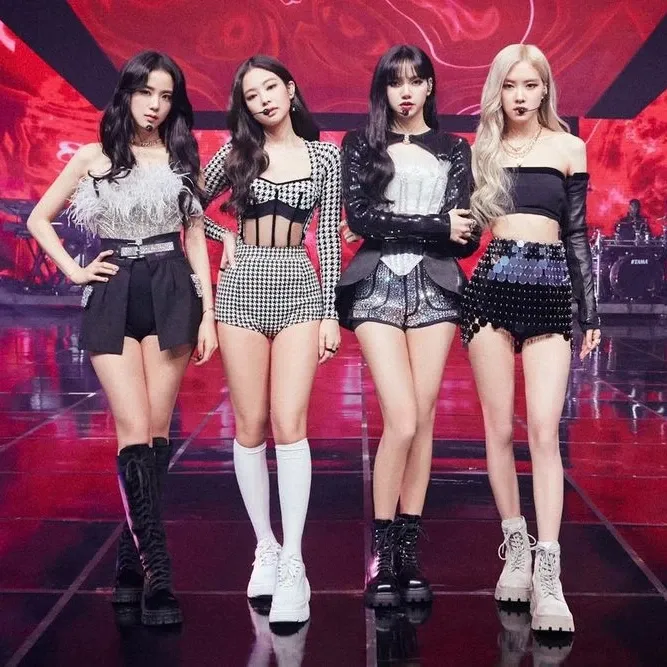 Foto aktivitas terbaru BLACKPINK