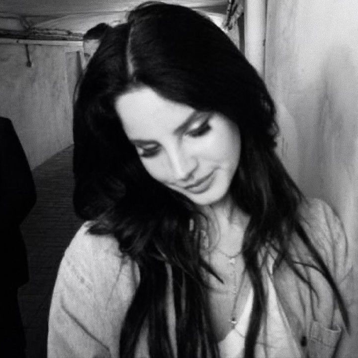 Behind-the-scenes cut of Lana del Rey