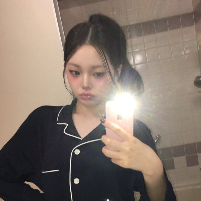 Latest photo of Park Boeun (CLASS:y)