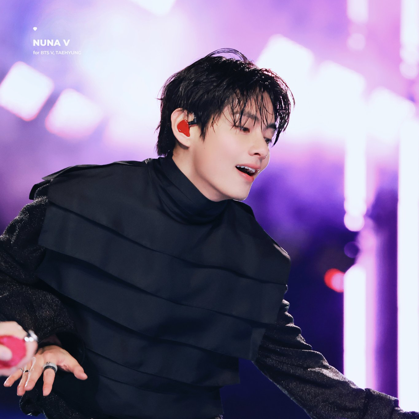 Latest photo of V (BTS)