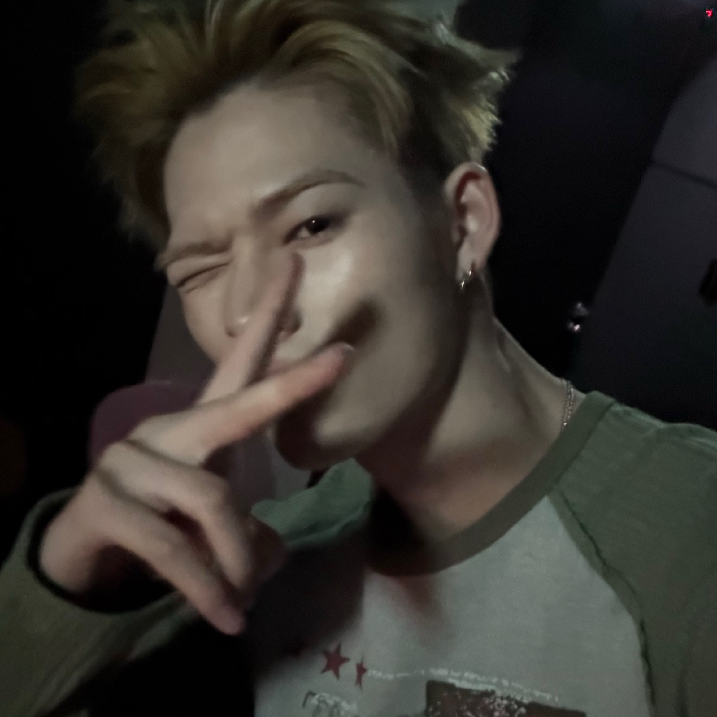 Foto aktivitas terbaru NI-KI (ENHYPEN)