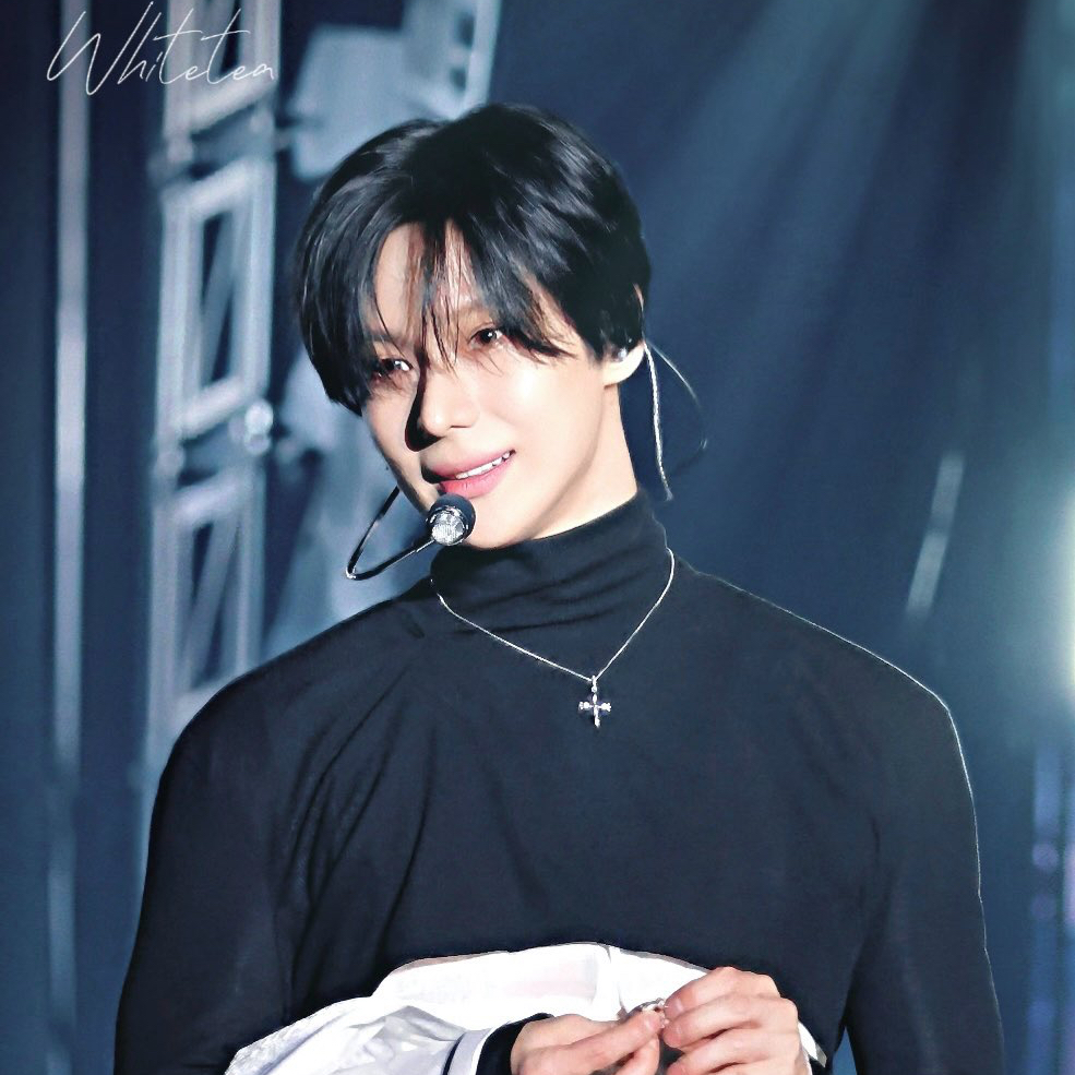 A moment captured by Taemin (SHINee)'s fan