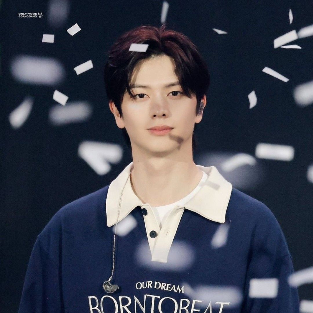 Recent activity shot of Yook Sungjae (BTOB)