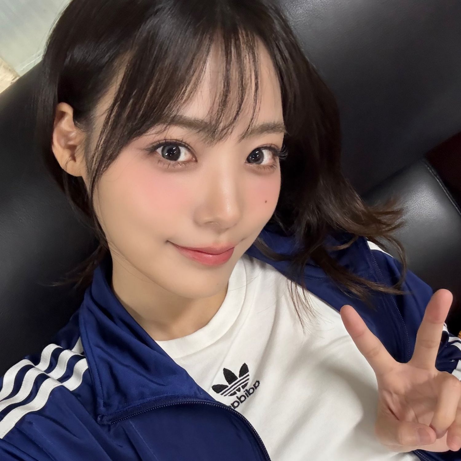 Behind-the-scenes cut of Siyeon (QWER)