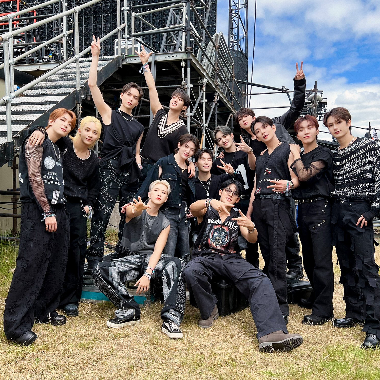 Foto aktivitas terbaru SEVENTEEN