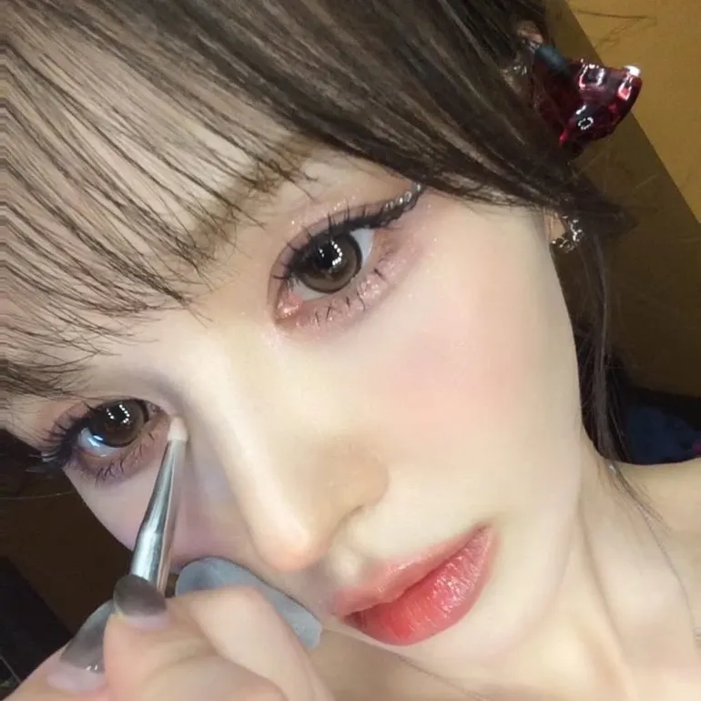 Recent activity shot of Wendy (Red Velvet)