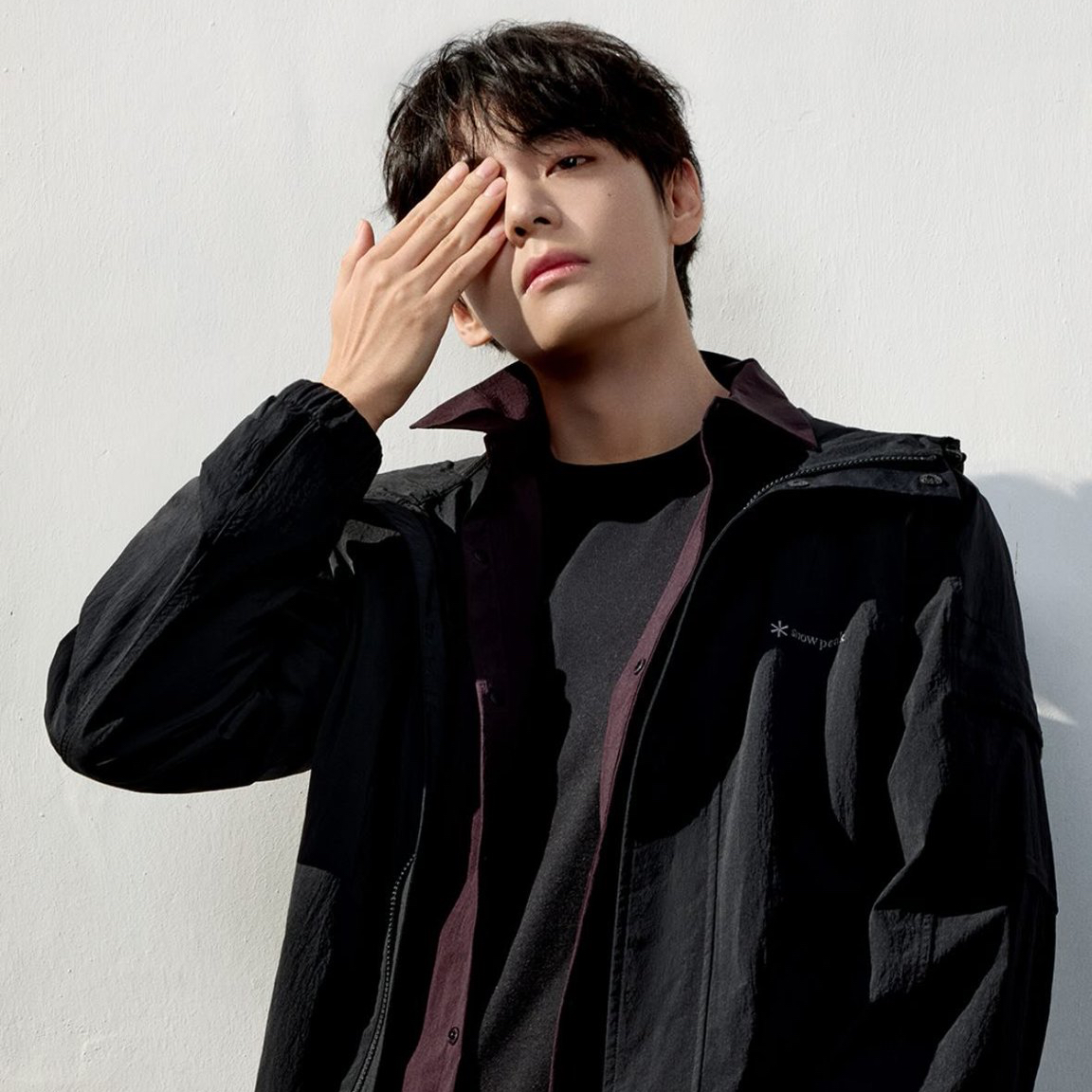 뷔 (방탄소년단) 최근 활동샷