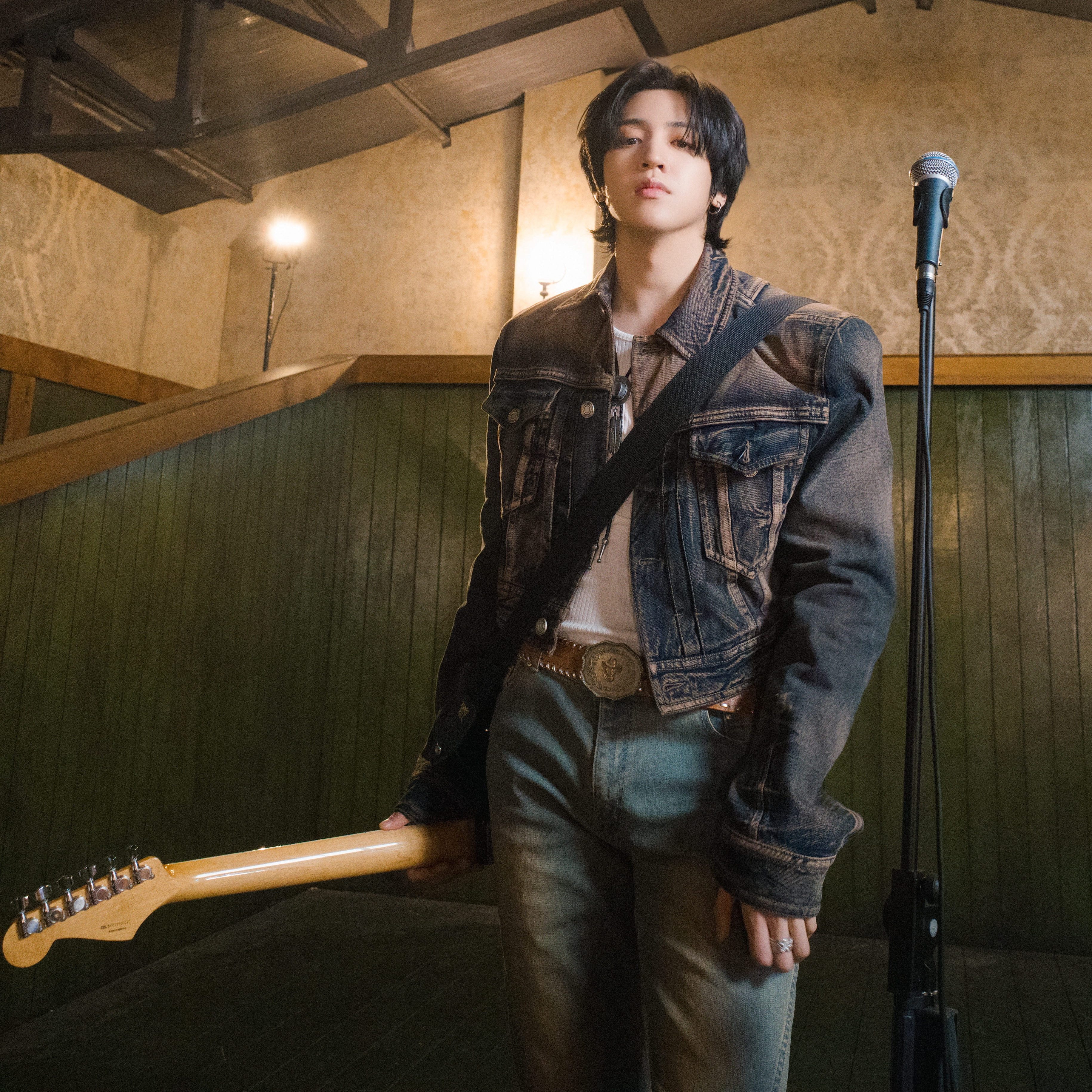 A moment captured by PENTAGON's fan