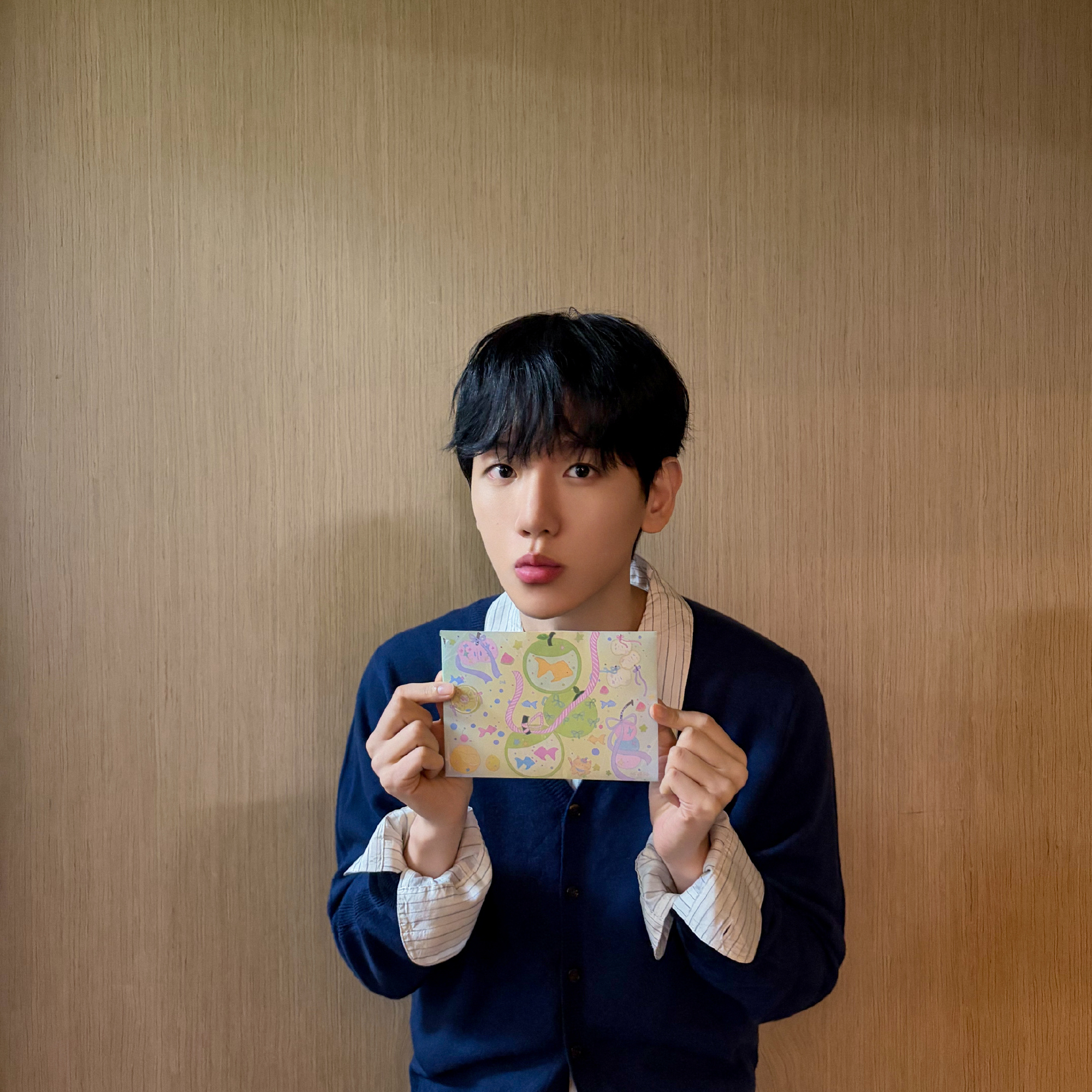 백현 (EXO)의 비하인드 컷