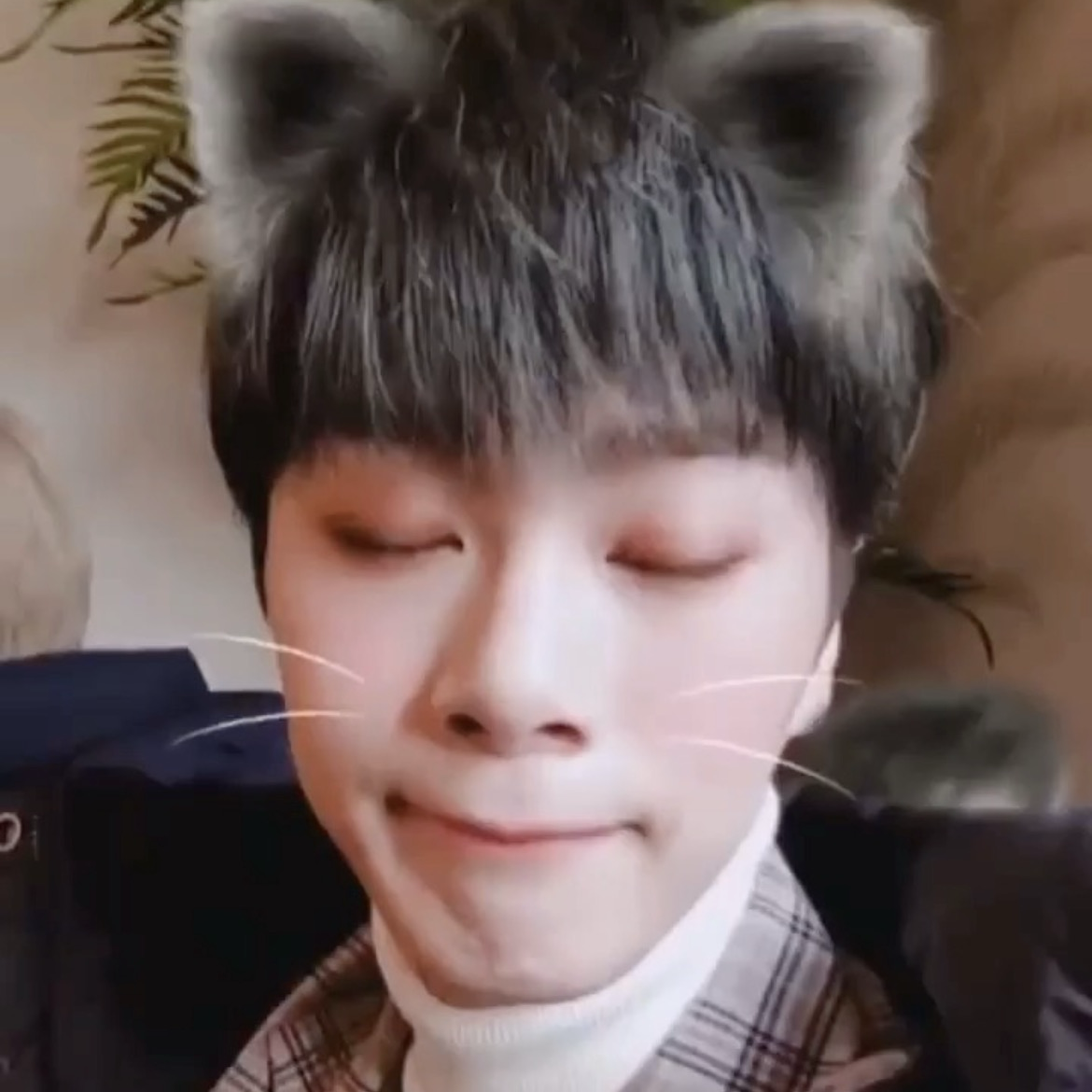 A moment captured by Moonbin (ASTRO)'s fan