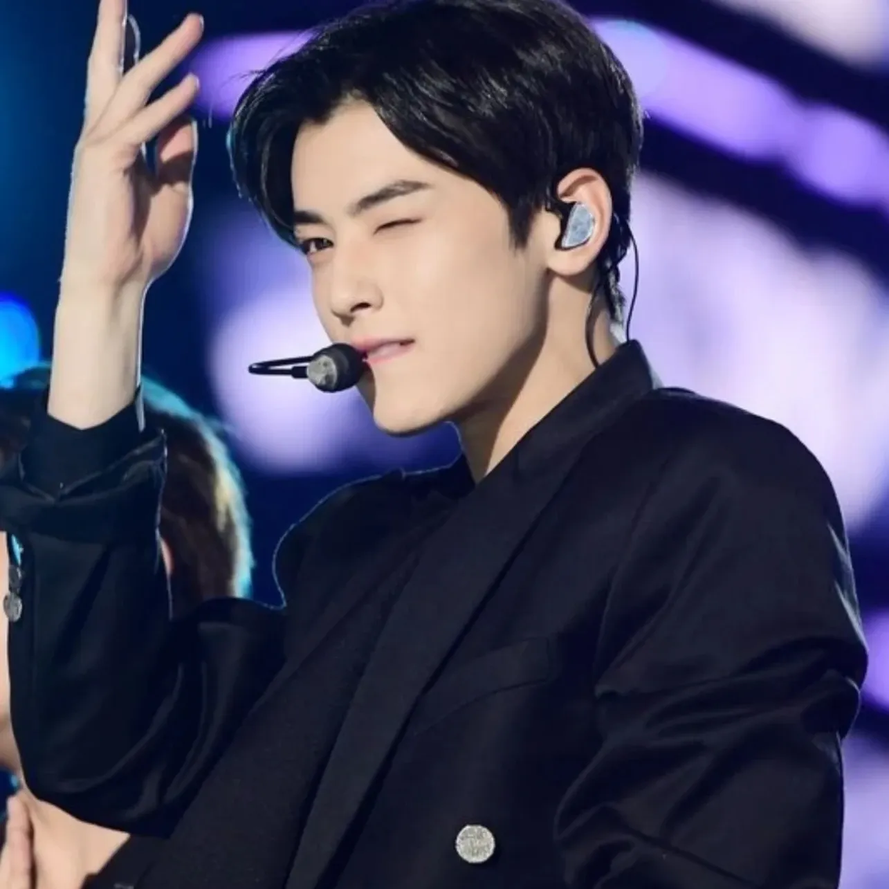 Recent activity shot of Eunwoo (ASTRO)
