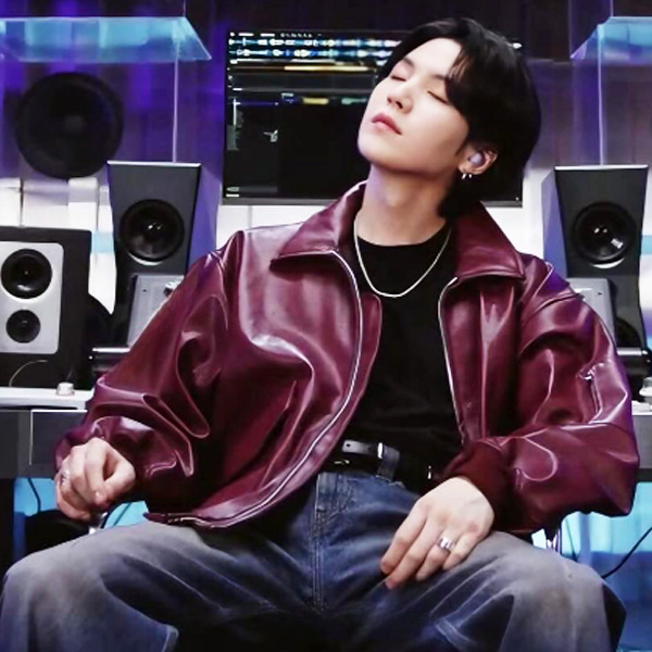 SUGA (BTS)の舞台裏ショット