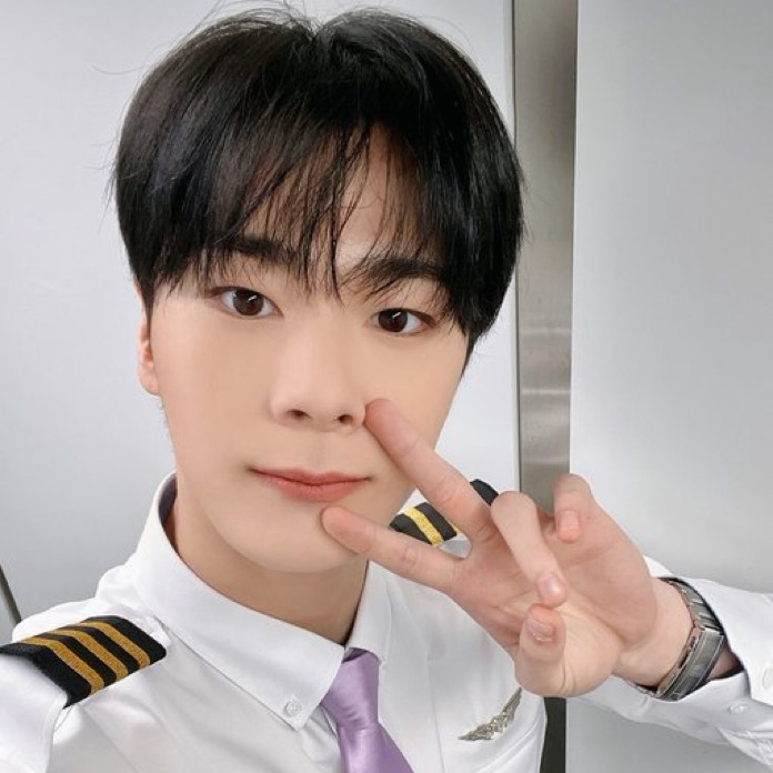 Behind-the-scenes cut of Moonbin (ASTRO)