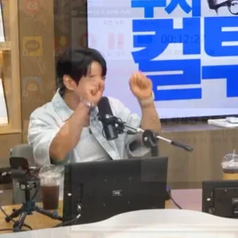 Recent activity shot of Hwang Chiyeol