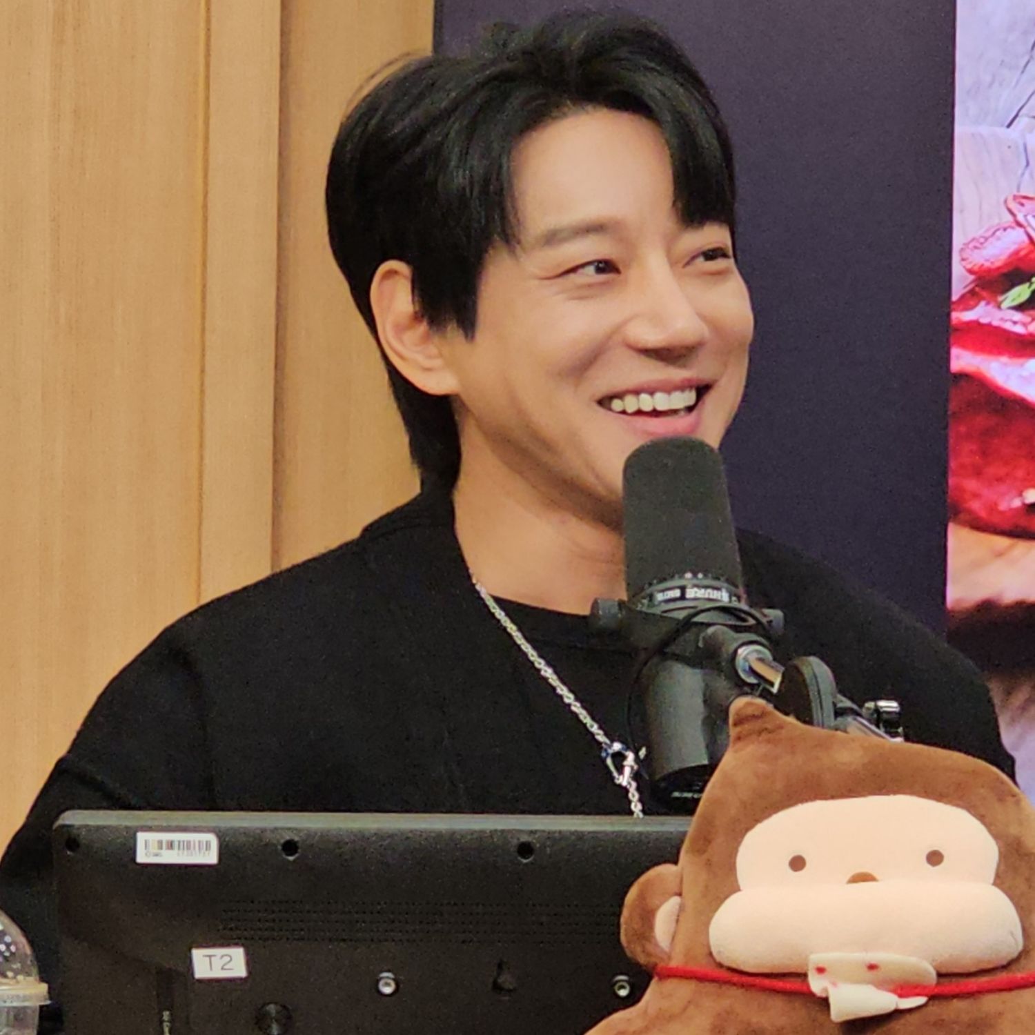 Behind-the-scenes cut of Hwang Chiyeol