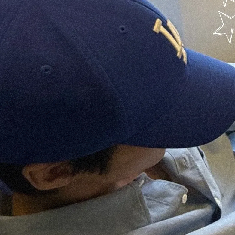 友榮 (ATEEZ)的最新照片