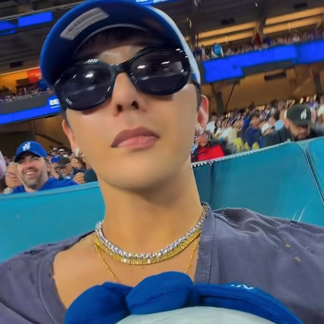 Recent activity shot of G-DRAGON (BIGBANG)