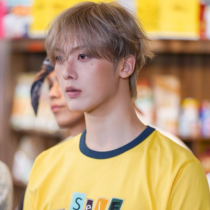 Foto aktivitas terbaru ASTRO