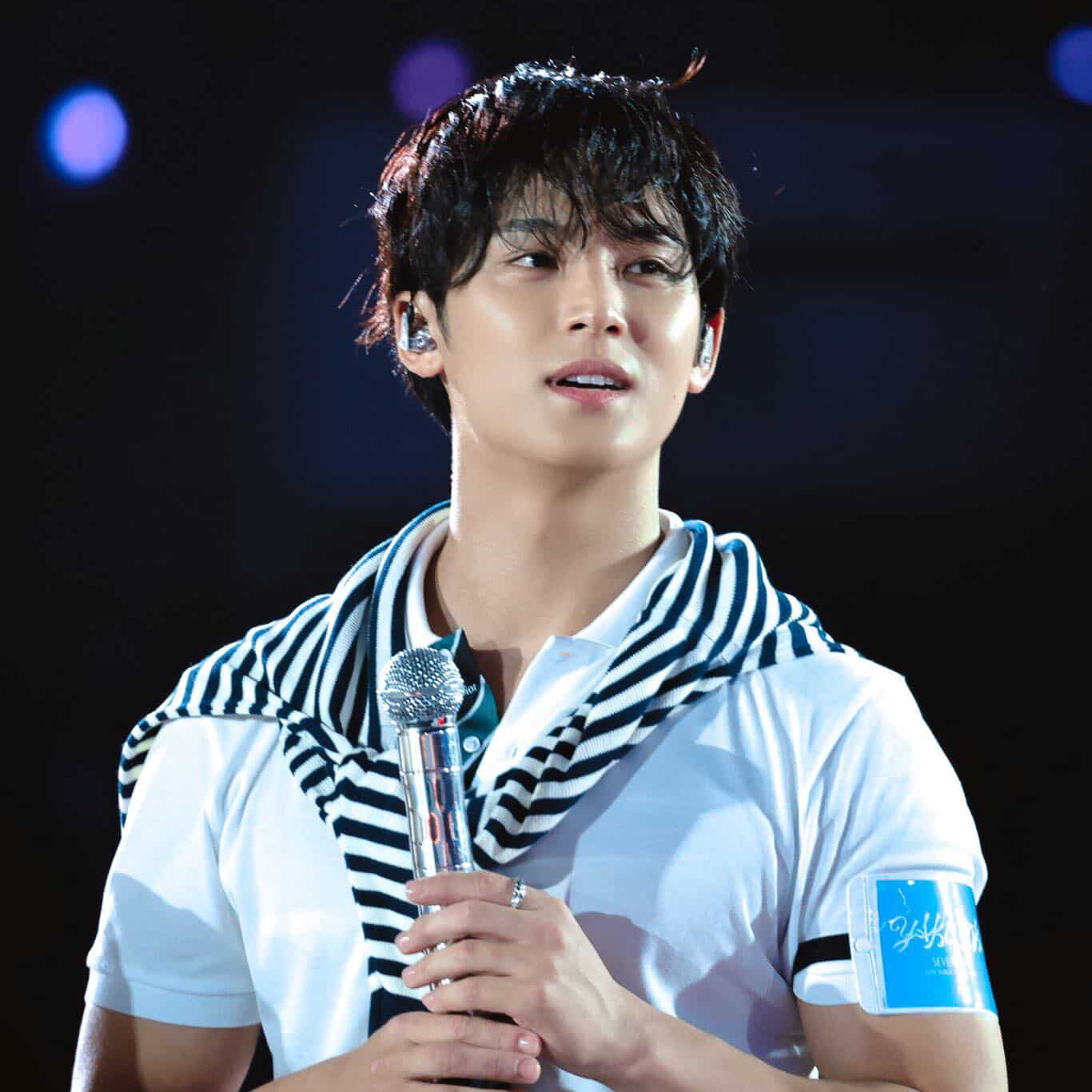 Foto aktivitas terbaru Mingyu (SEVENTEEN)
