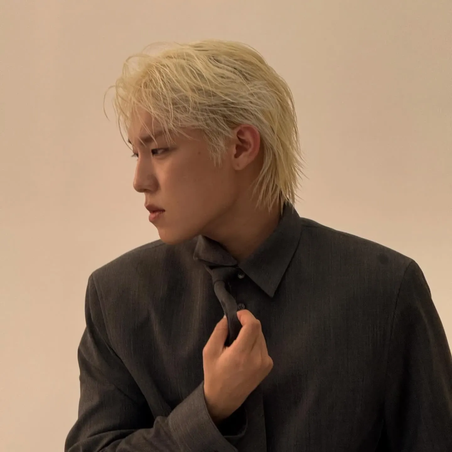Behind-the-scenes cut of Park Woojin (AB6IX)