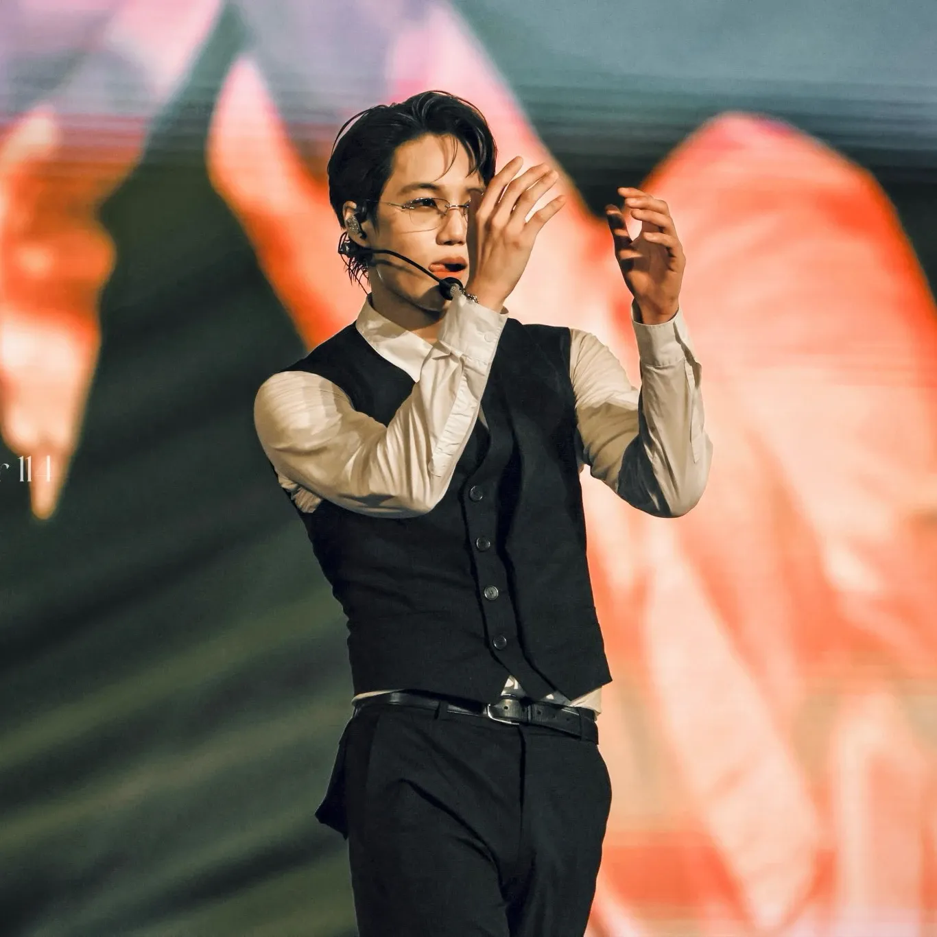 Kai (EXO)粉絲拍下的瞬間