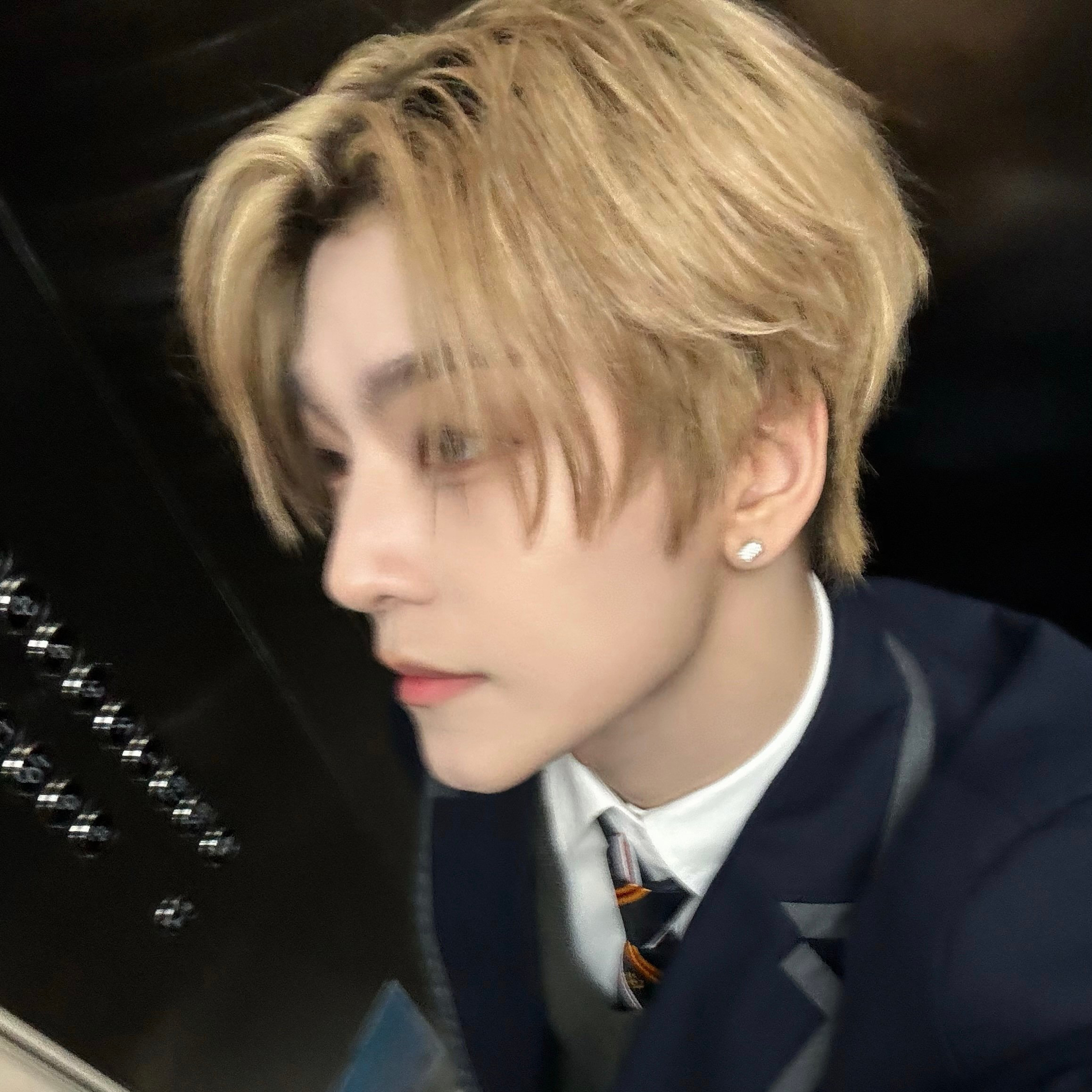 허씬롱 (알파드라이브원)의 비하인드 컷