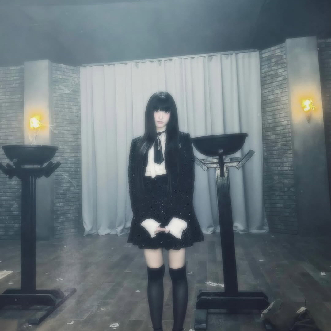 Behind-the-scenes cut of IVE