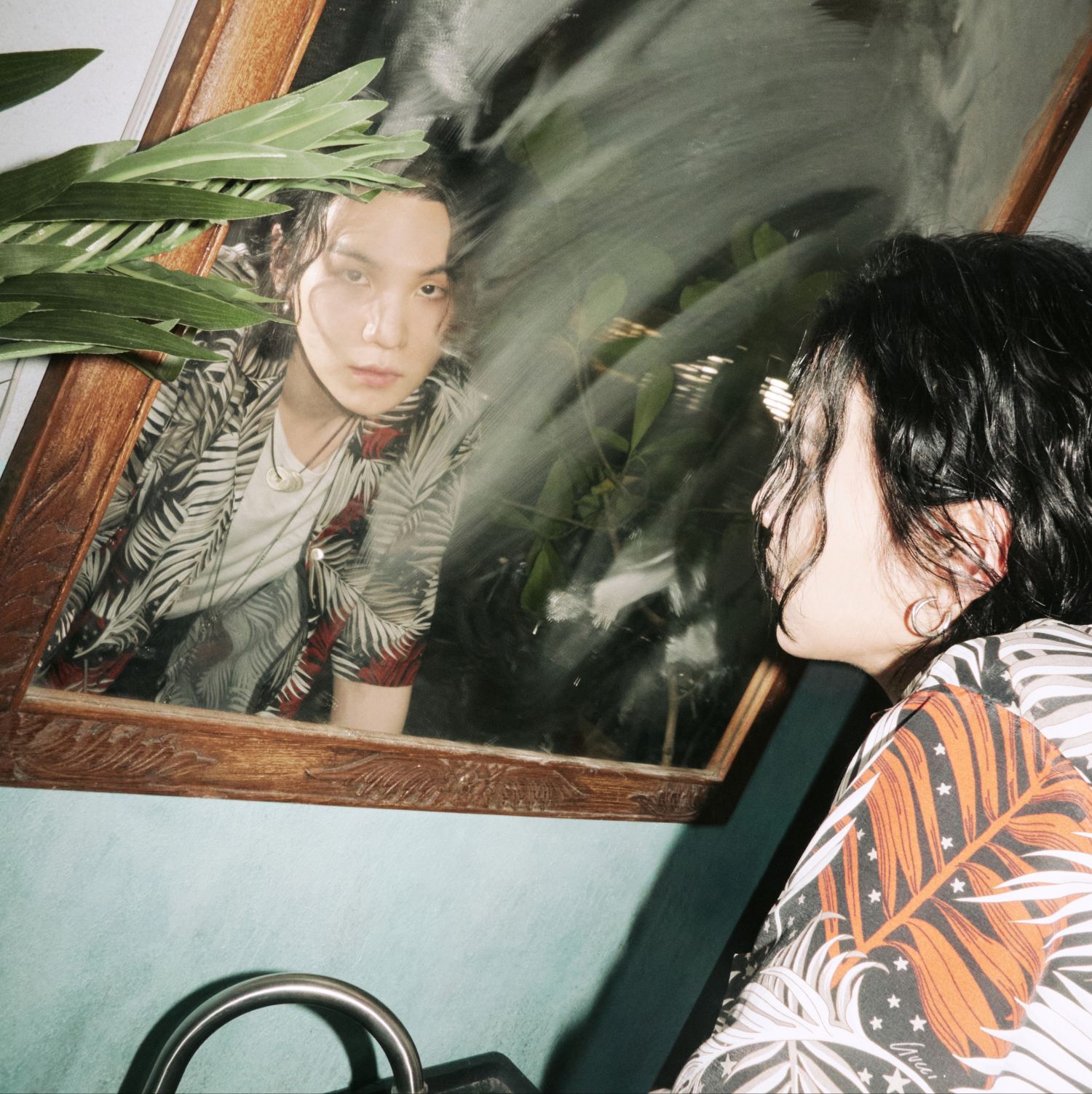 SUGA (BTS)の舞台裏ショット