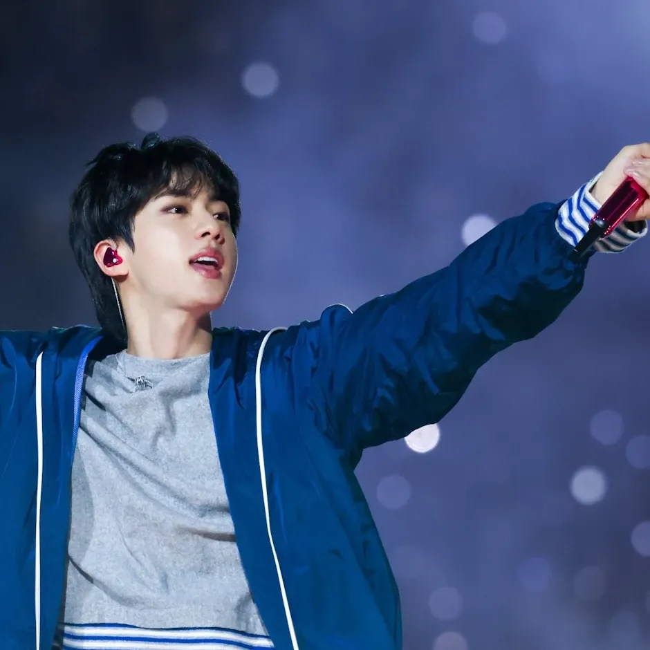 Foto terbaru Jin (BTS)