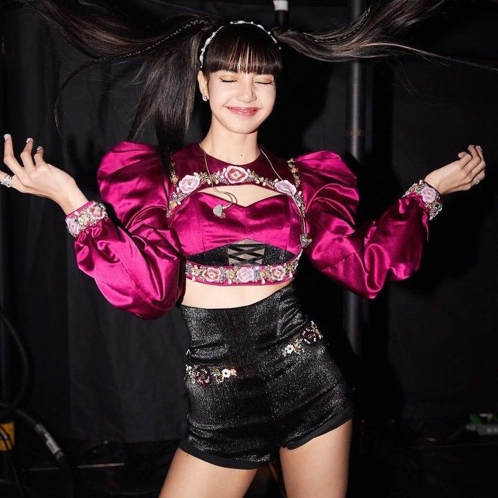 리사 (BLACKPINK) 최근 활동샷