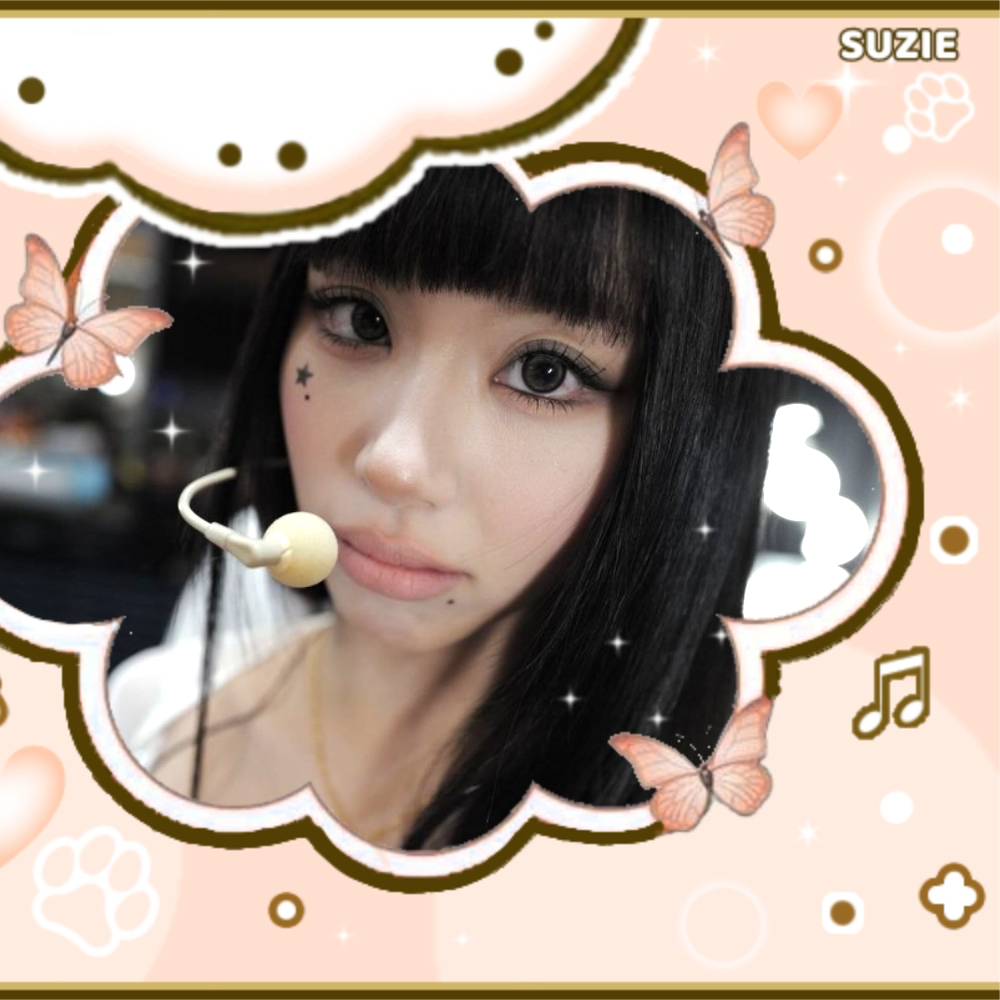 Behind-the-scenes cut of Chaeyoung (TWICE)