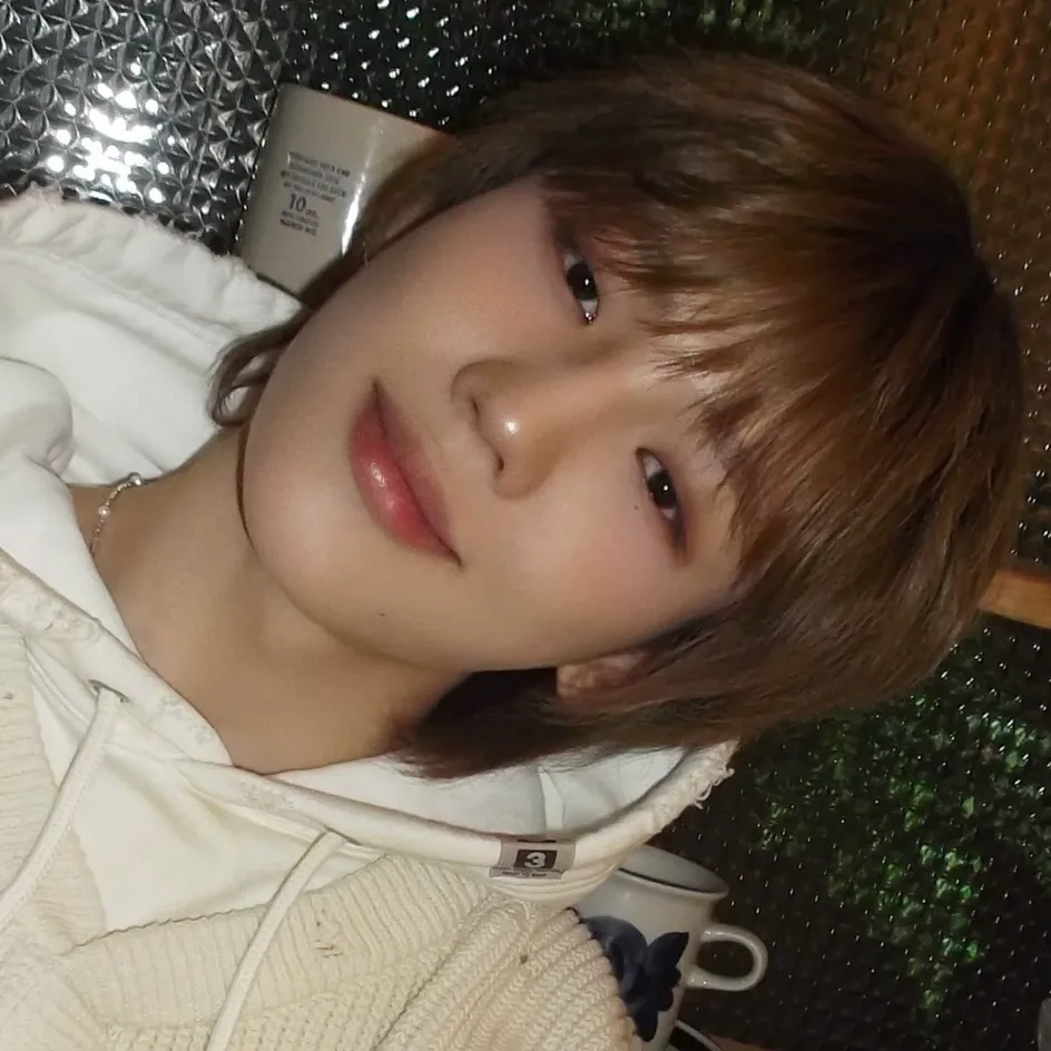 Latest photo of Junhyeok (TNX)