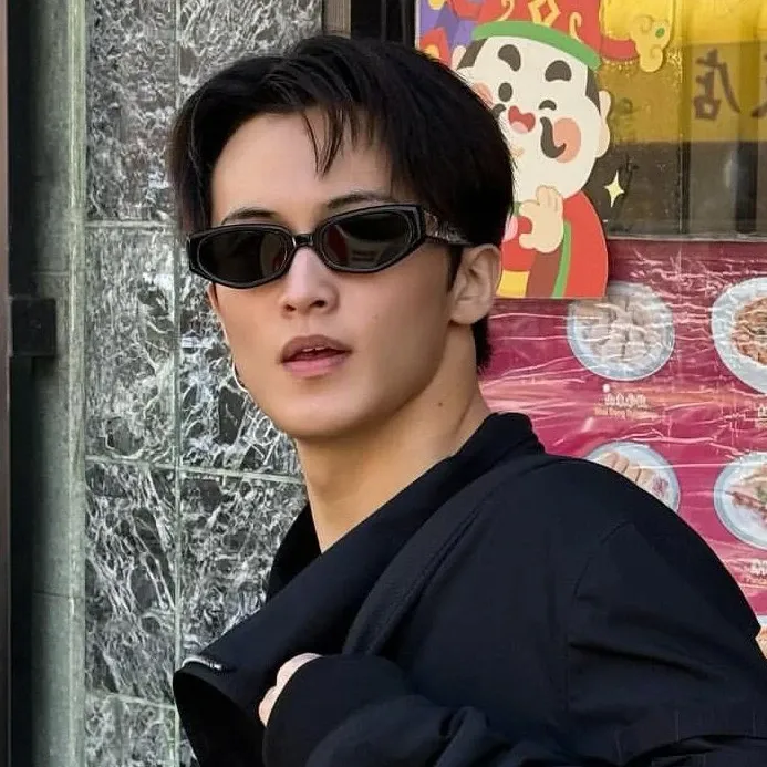 Latest photo of Mark