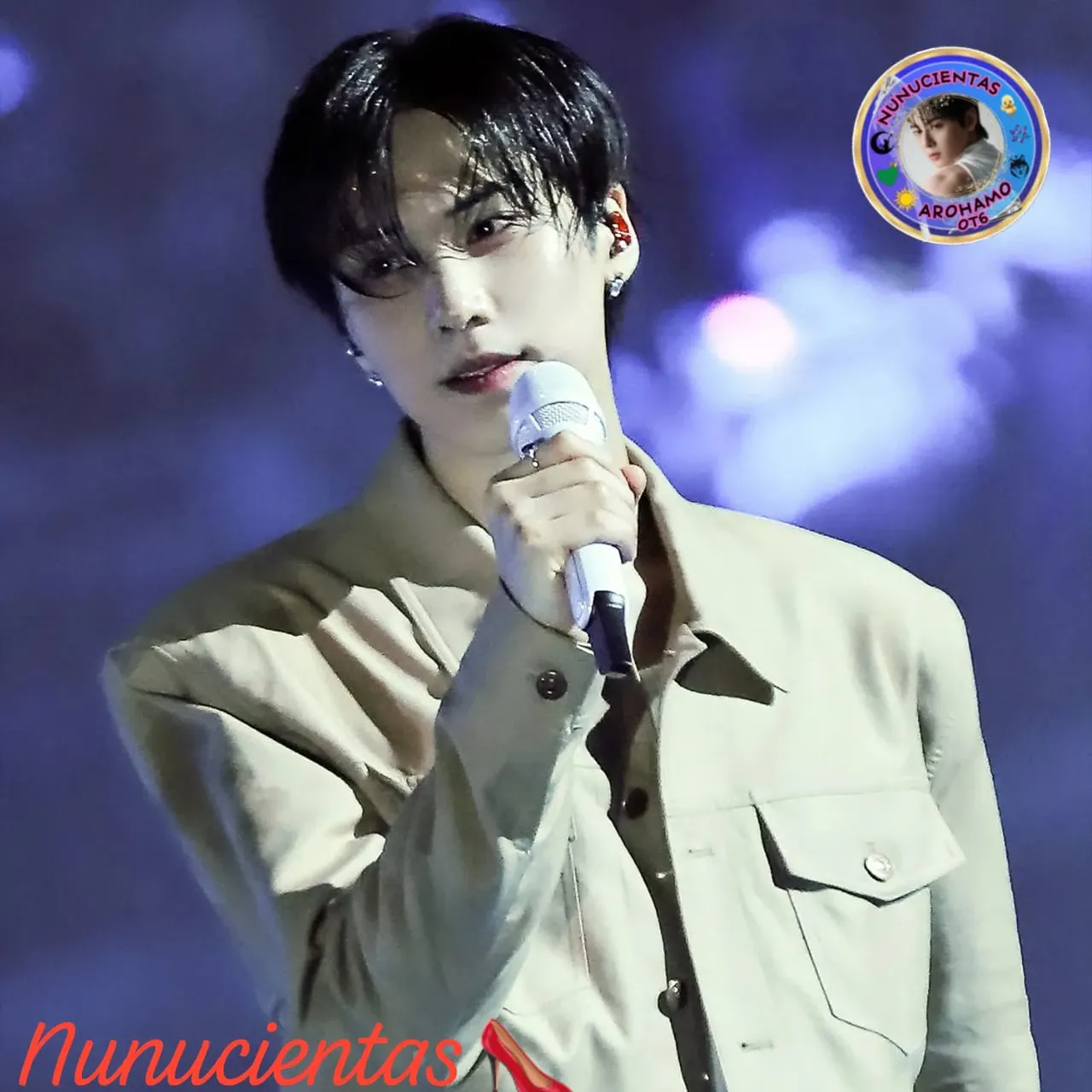 A moment captured by Rocky's fan