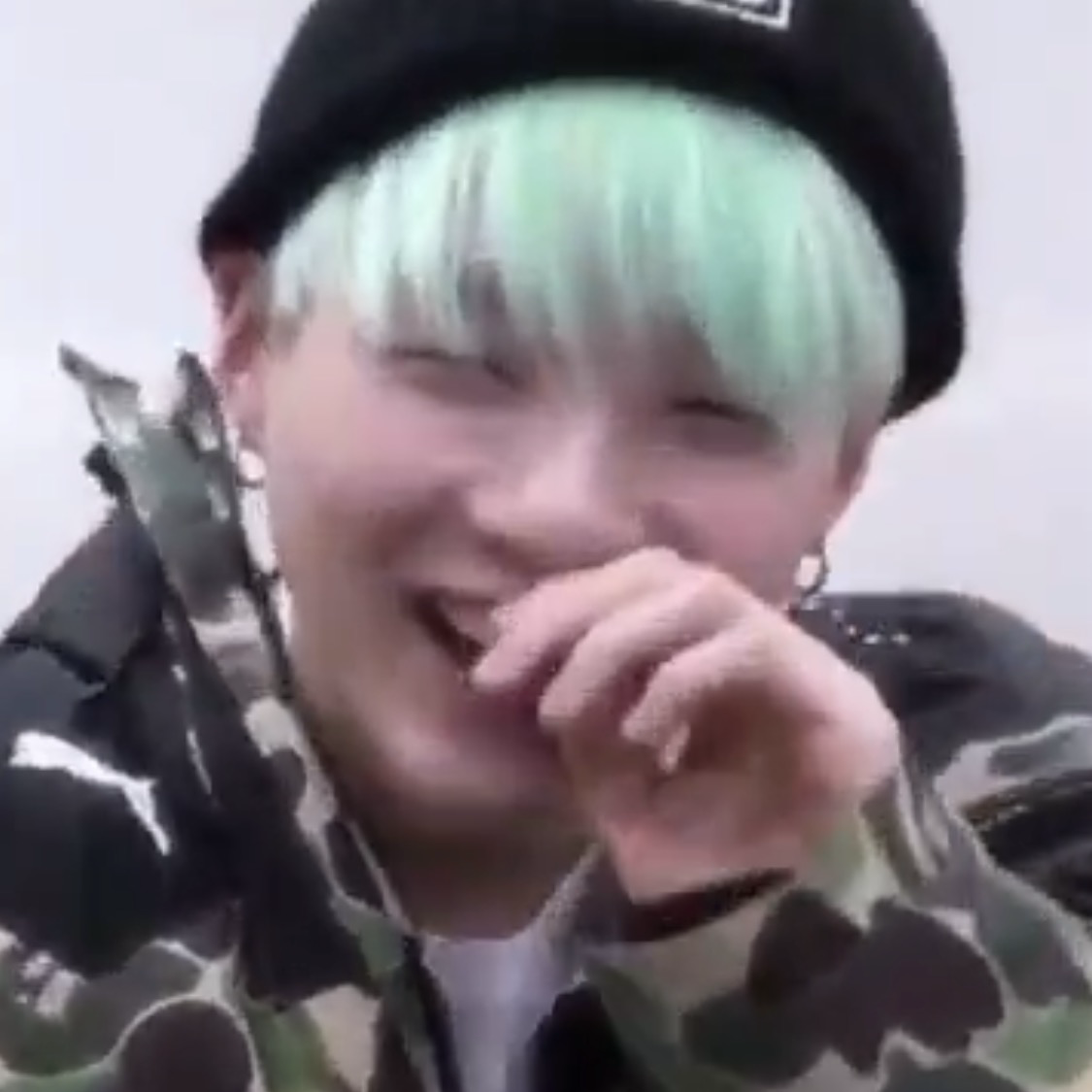 Momen yang diabadikan oleh penggemar SUGA (BTS)