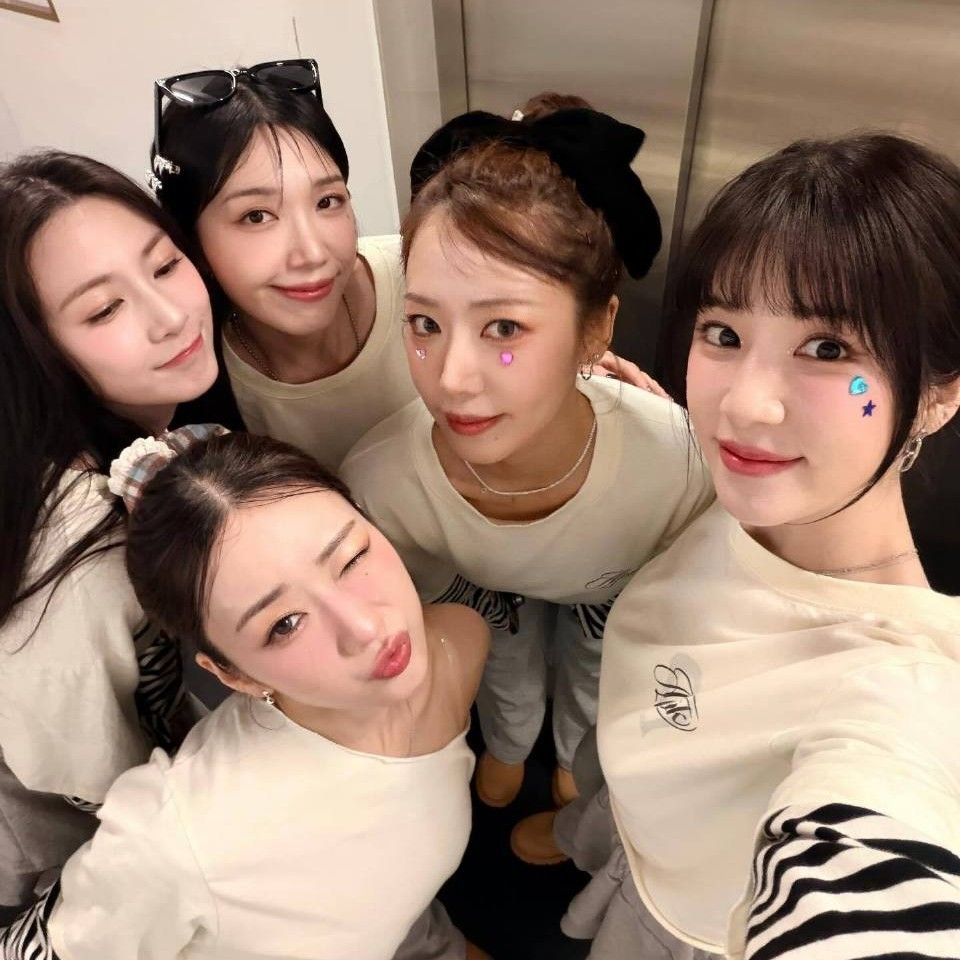 朴初珑 (Apink)的最新照片