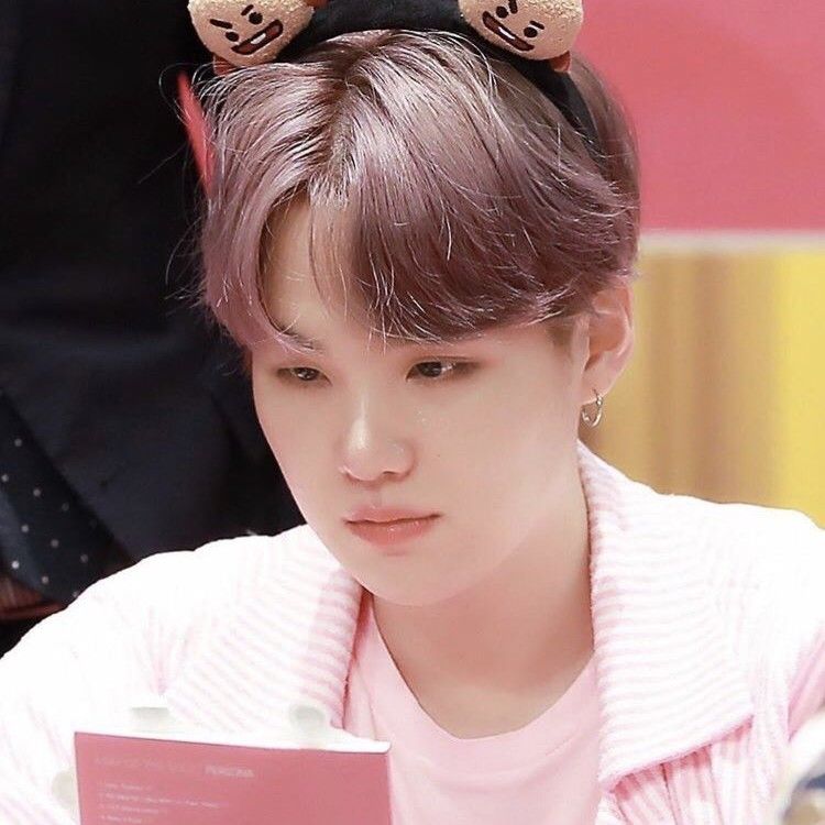 슈가 (방탄소년단)의 비하인드 컷