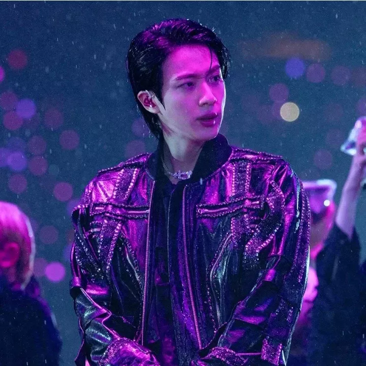 진 (방탄소년단) 최근 활동샷