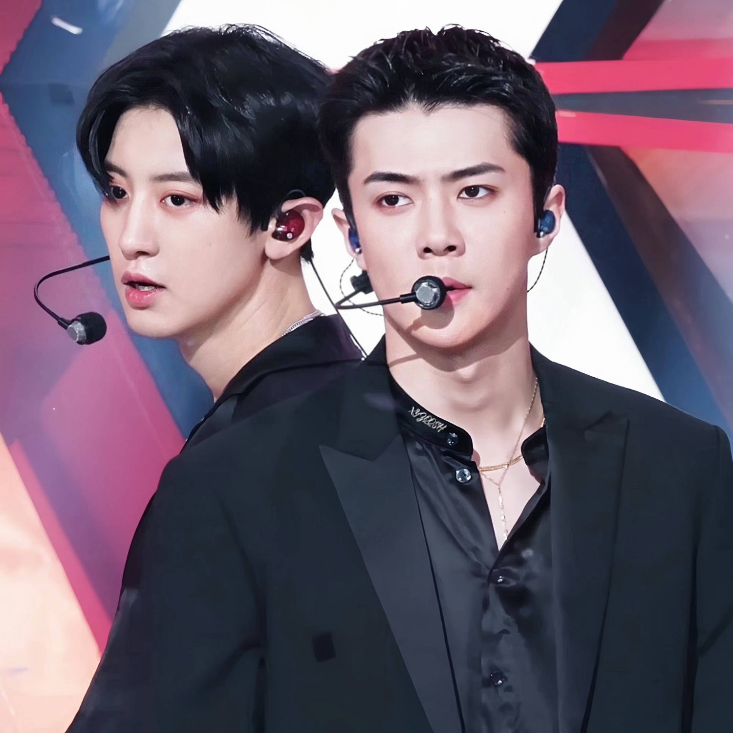 Latest photo of EXO