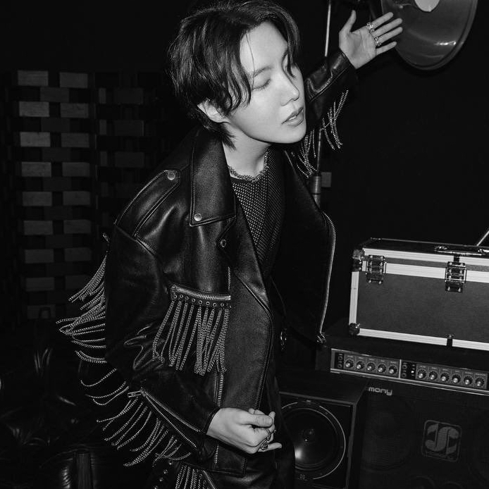 제이홉 (방탄소년단)의 비하인드 컷